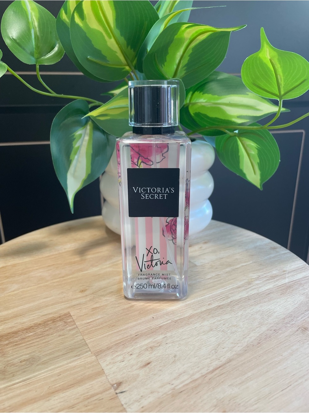 Victoria's Secret XO Victoria Fragrance Mist - Pink & Black